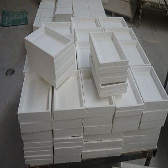 सिलवाया कोरन्डम Mullite Sagger उत्पाद